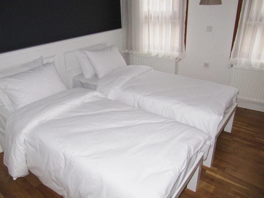 Neva Flats Taksim Hotel Istanbul Exterior photo